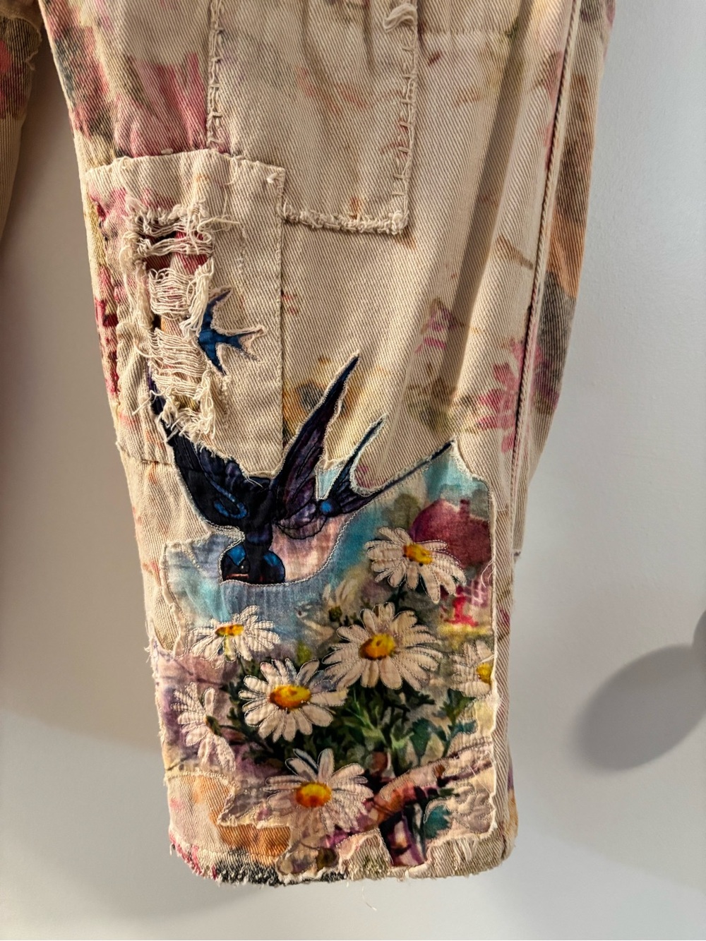 Magnolia Pearl RARE limited edition pants women like new - Picture 14 of 16